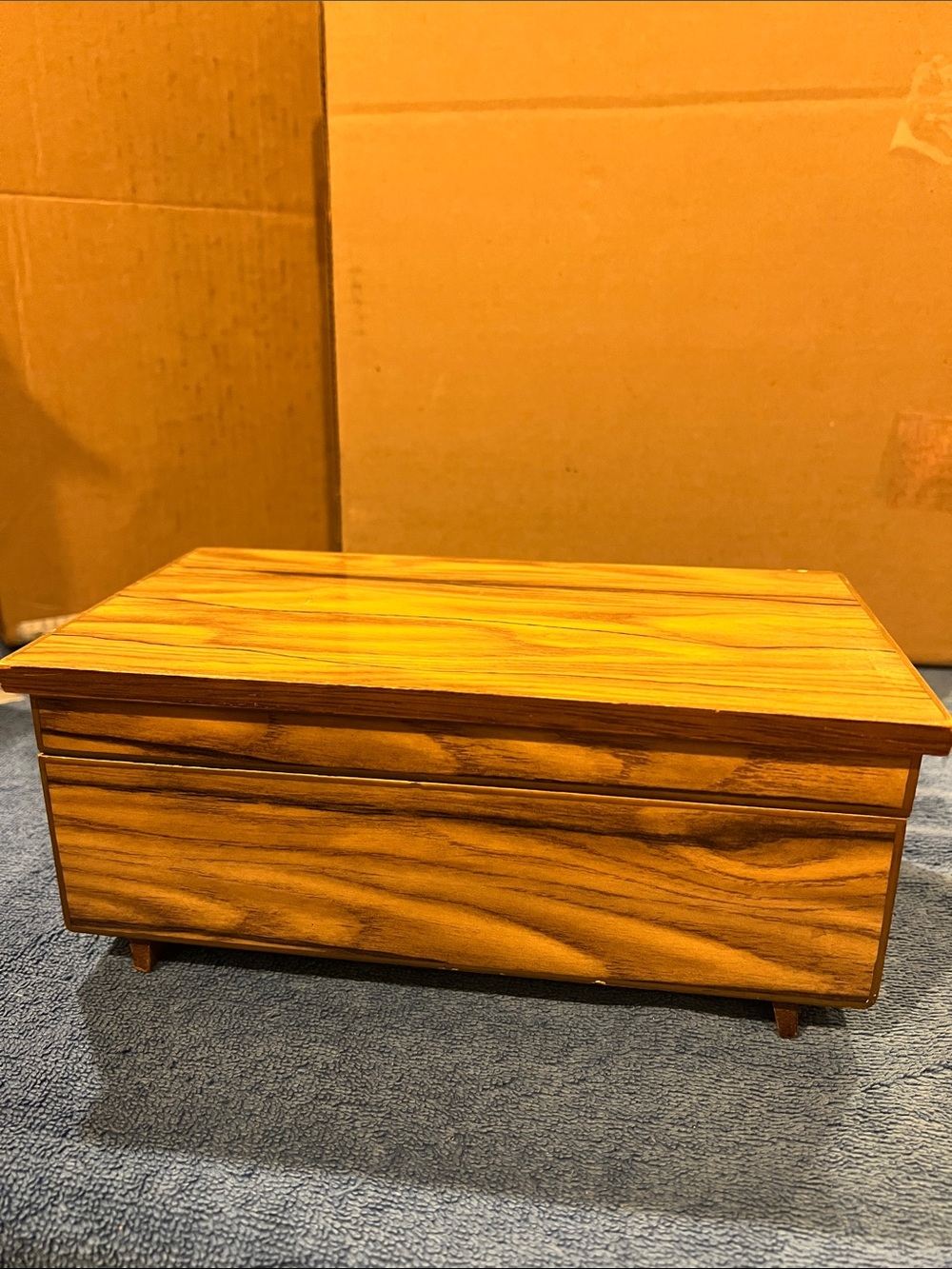 Wood Grain Jewelry Box & Music Box